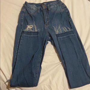 Fashion nova jean ripped skinny size 3(26)